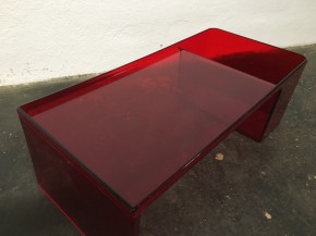 Usame coffee table