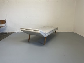 Daybed