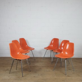 Set of chairs Charles a Ray Eames DSX