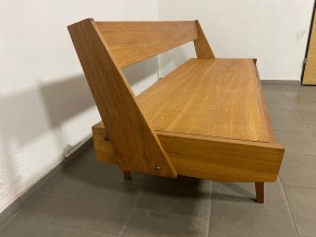 Extendable sofa